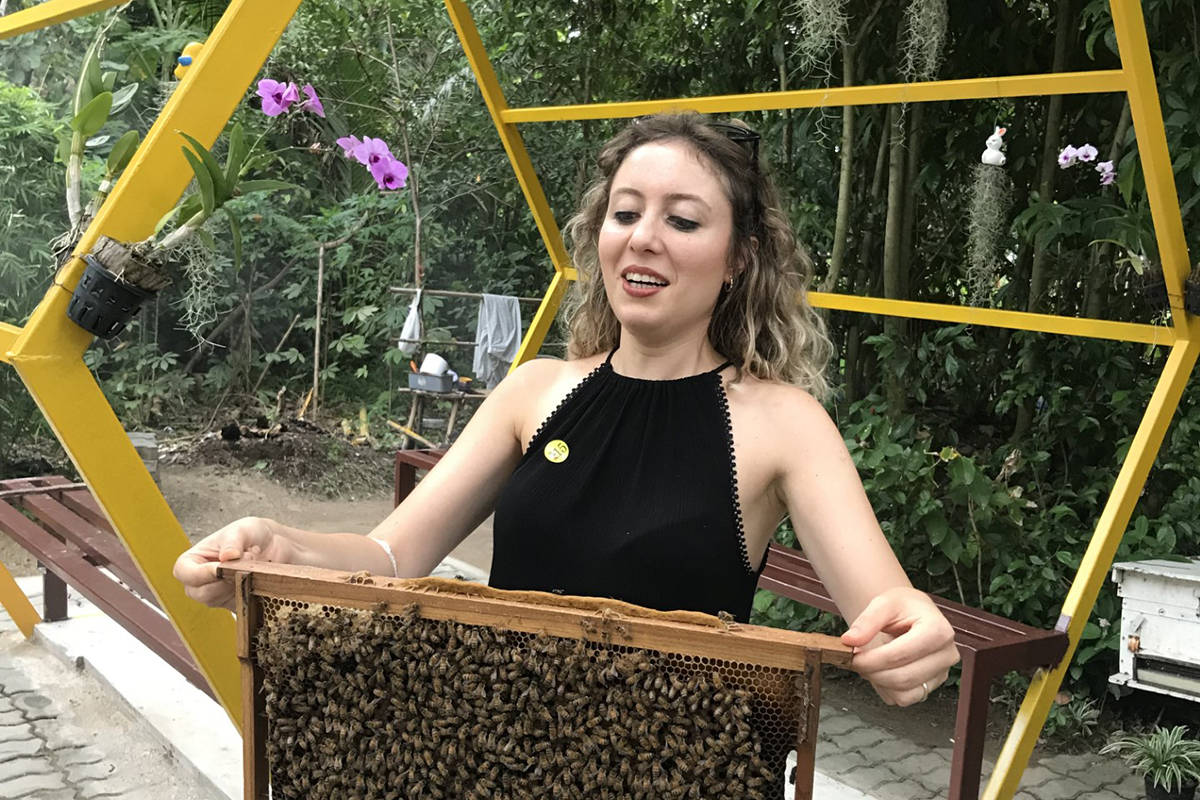 Aslı Altuntaş, our beekeeper